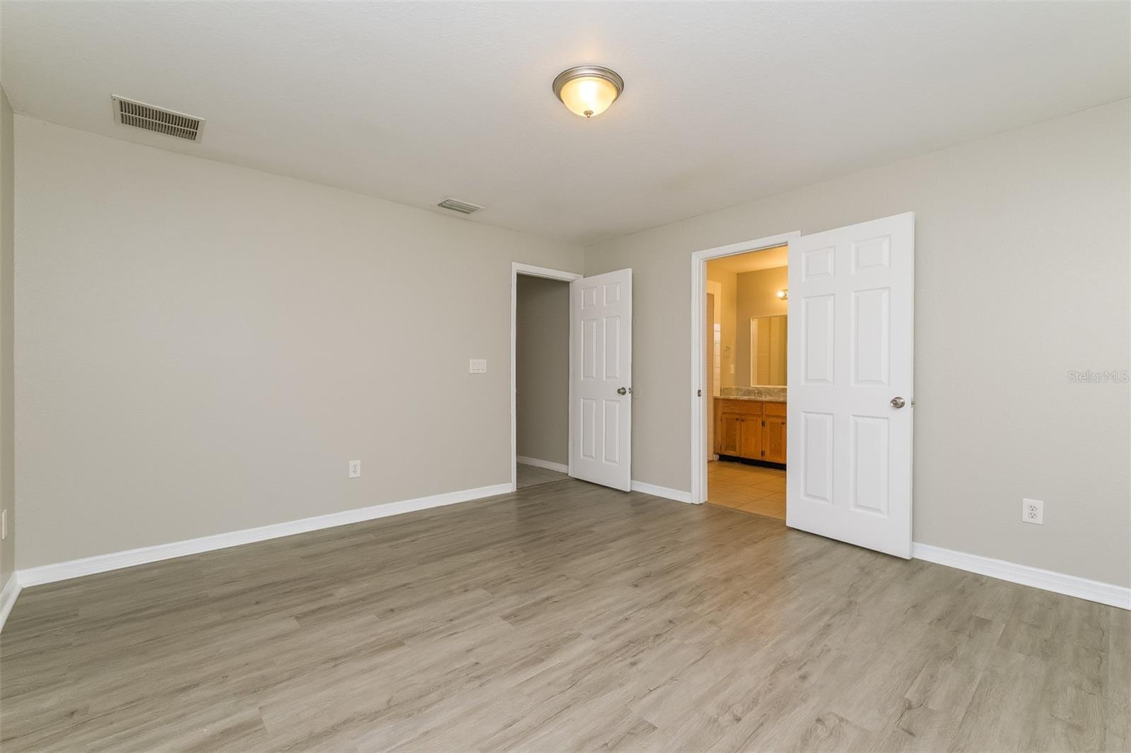 Image 11 of 21 For 8719 48th Street
