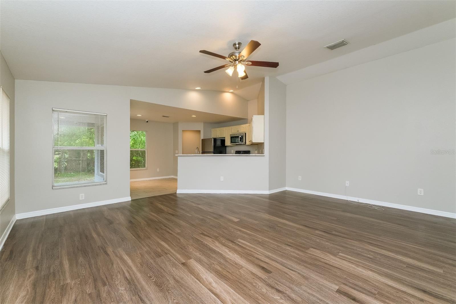 Image 4 of 21 For 8719 48th Street
