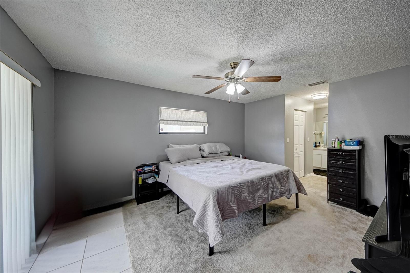 Image 11 of 24 For 618 Parakeet Court