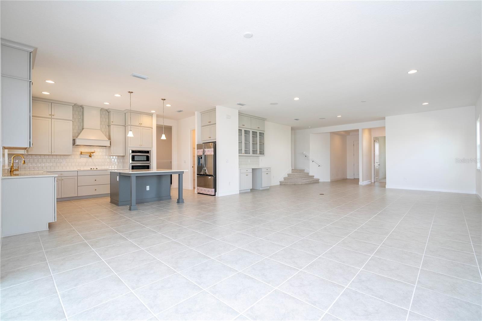 Image 18 of 76 For 13735 Larkton Lane
