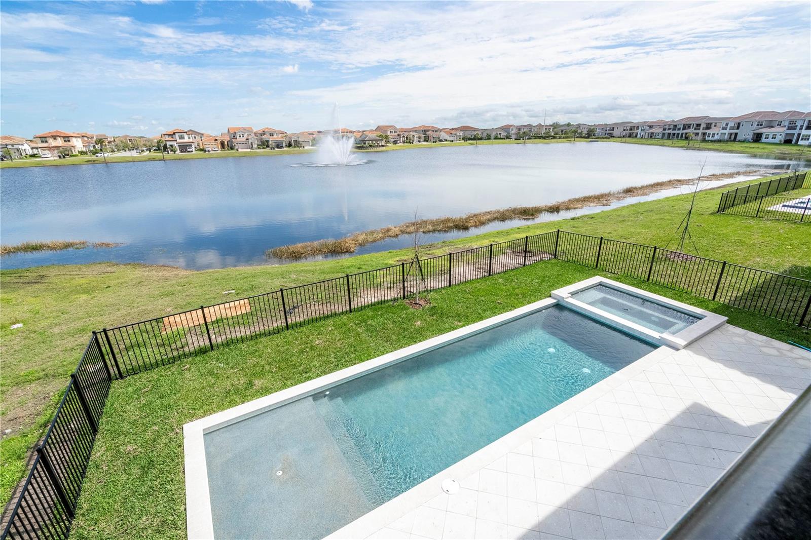 Image 40 of 76 For 13735 Larkton Lane