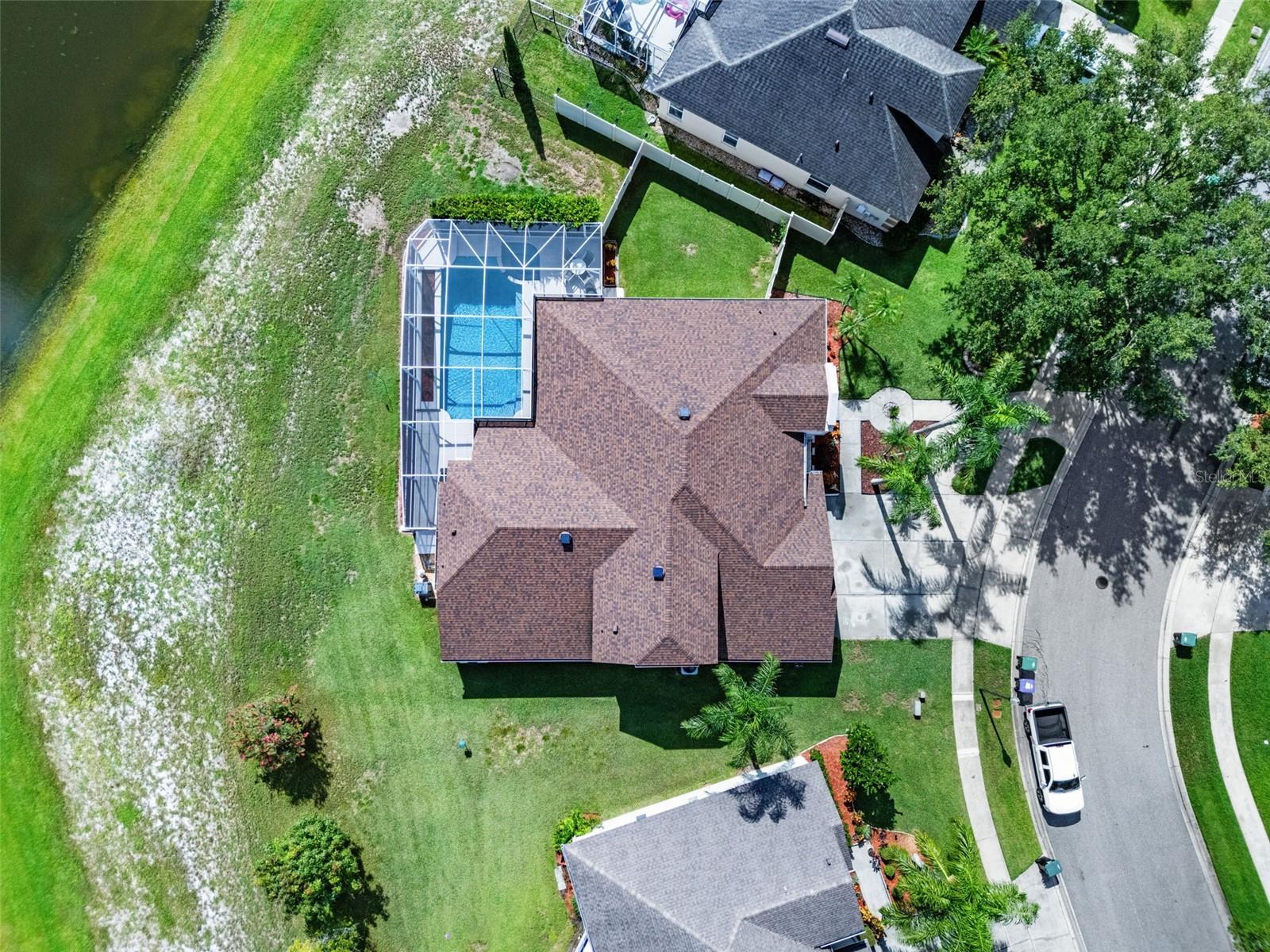 Image 33 of 40 For 2618 University Acres Drive