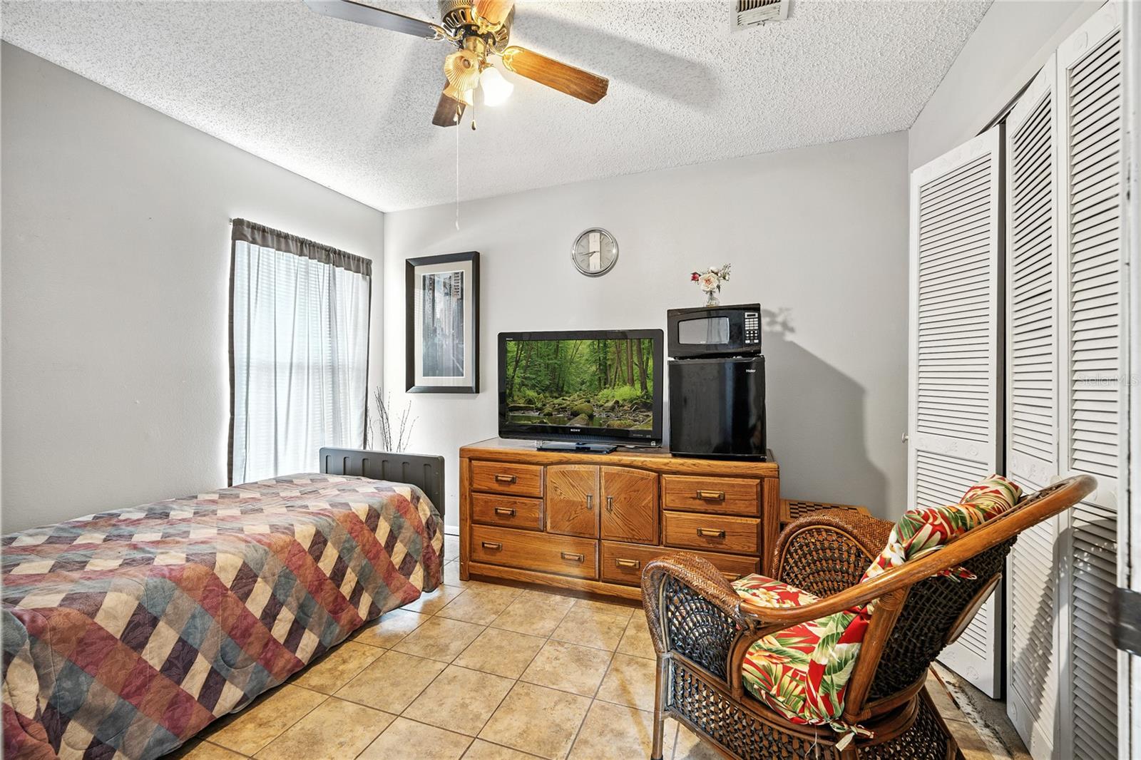 Image 14 of 23 For 388 Mainsail Court