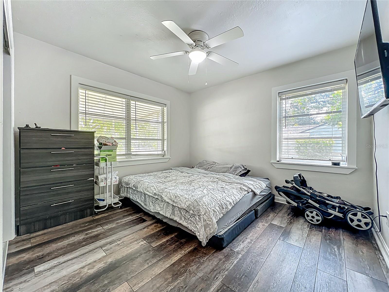 Image 11 of 17 For 2542 Palmetto Avenue