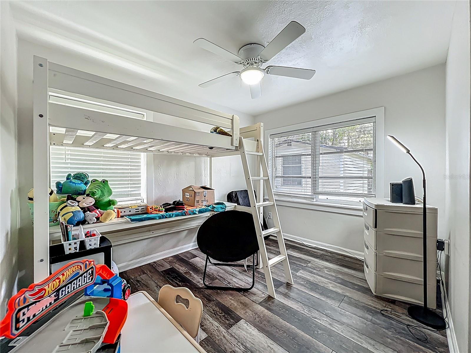 Image 12 of 17 For 2542 Palmetto Avenue