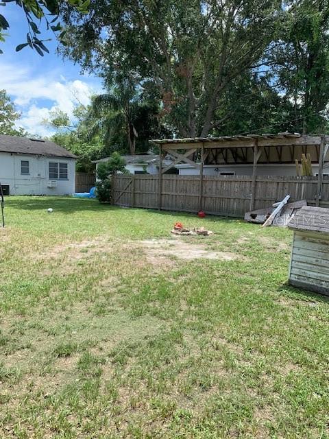 Image 2 of 17 For 2542 Palmetto Avenue