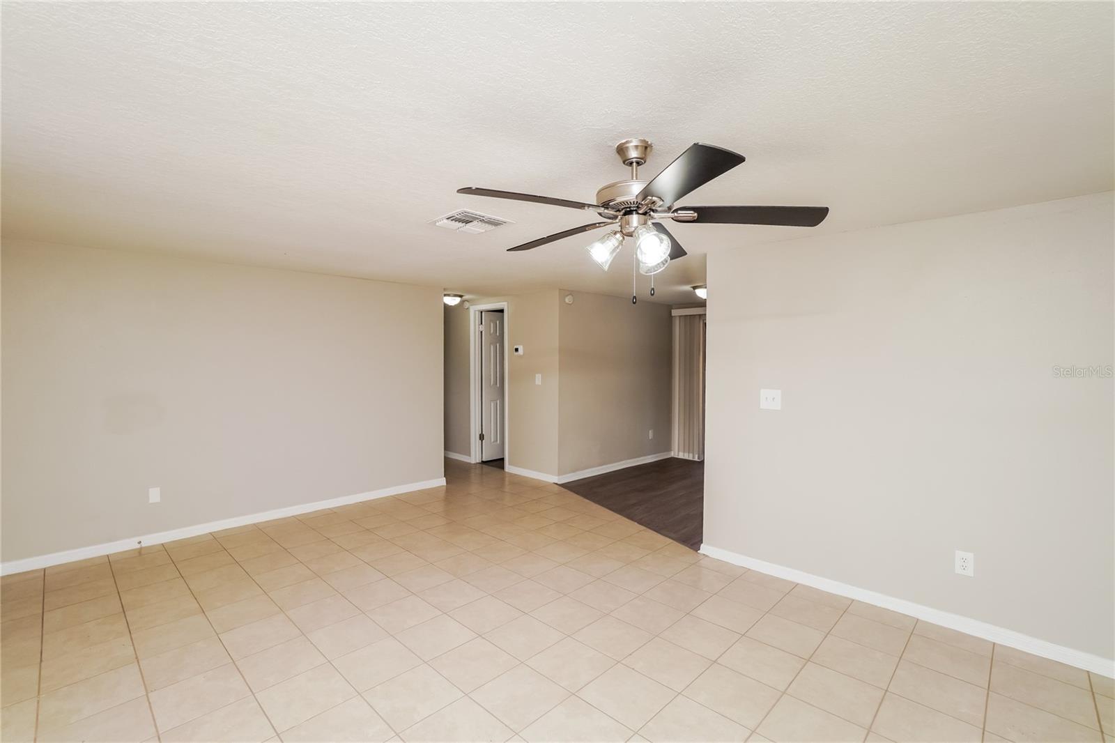 Image 4 of 16 For 8935 Cairo Lane