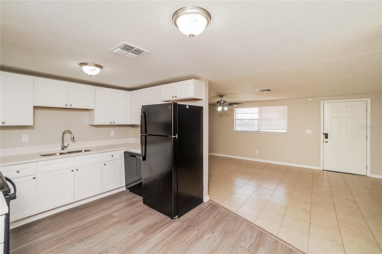 Image 6 of 16 For 8935 Cairo Lane