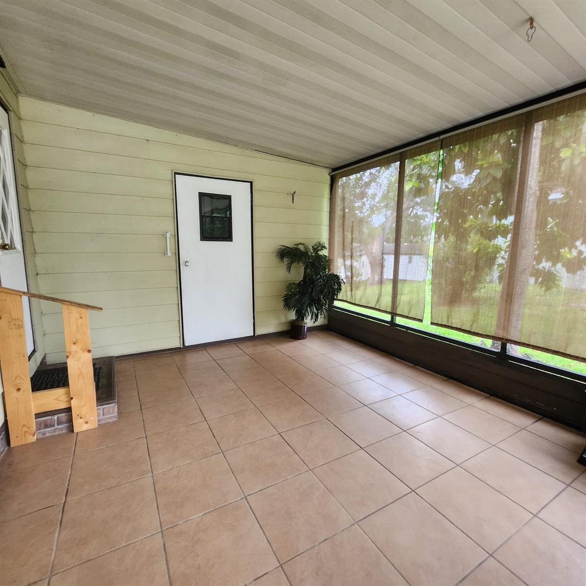 Image 11 of 43 For 1012 Parker Place