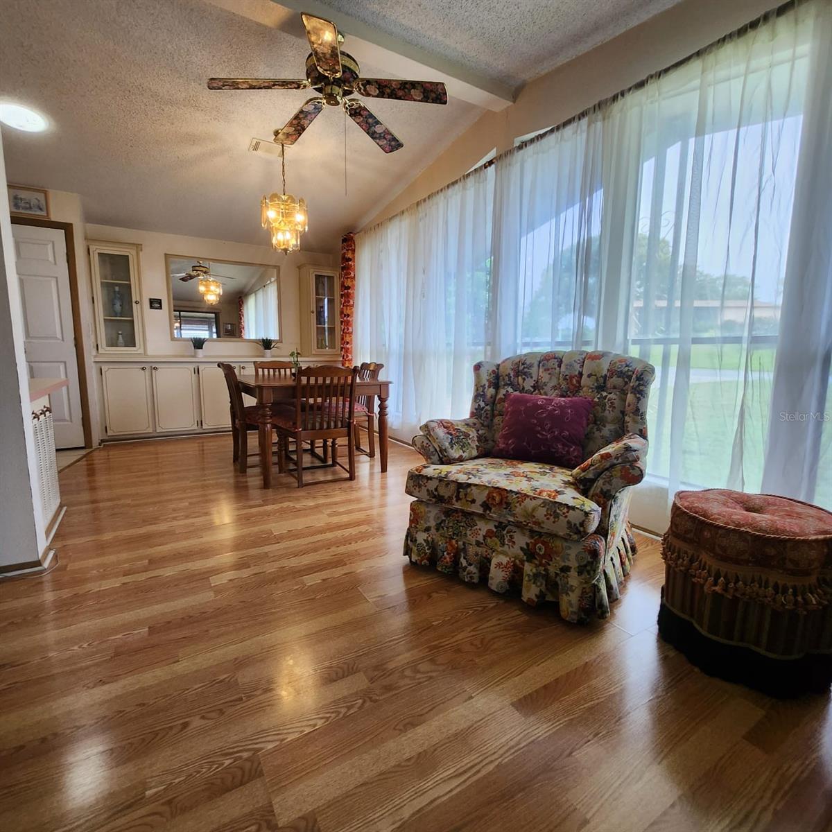 Image 15 of 43 For 1012 Parker Place