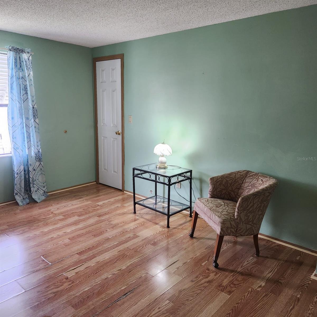 Image 21 of 43 For 1012 Parker Place