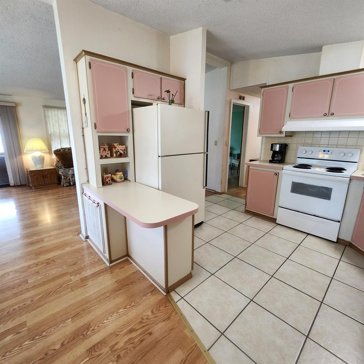 Image 30 of 43 For 1012 Parker Place