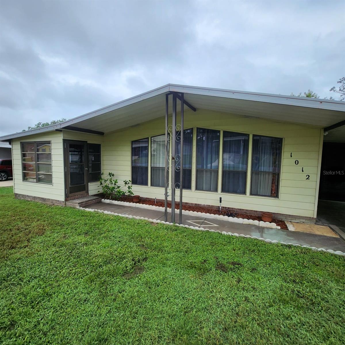 Image 4 of 43 For 1012 Parker Place