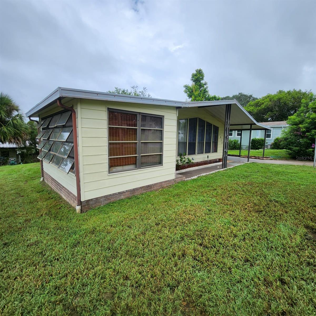 Image 6 of 43 For 1012 Parker Place