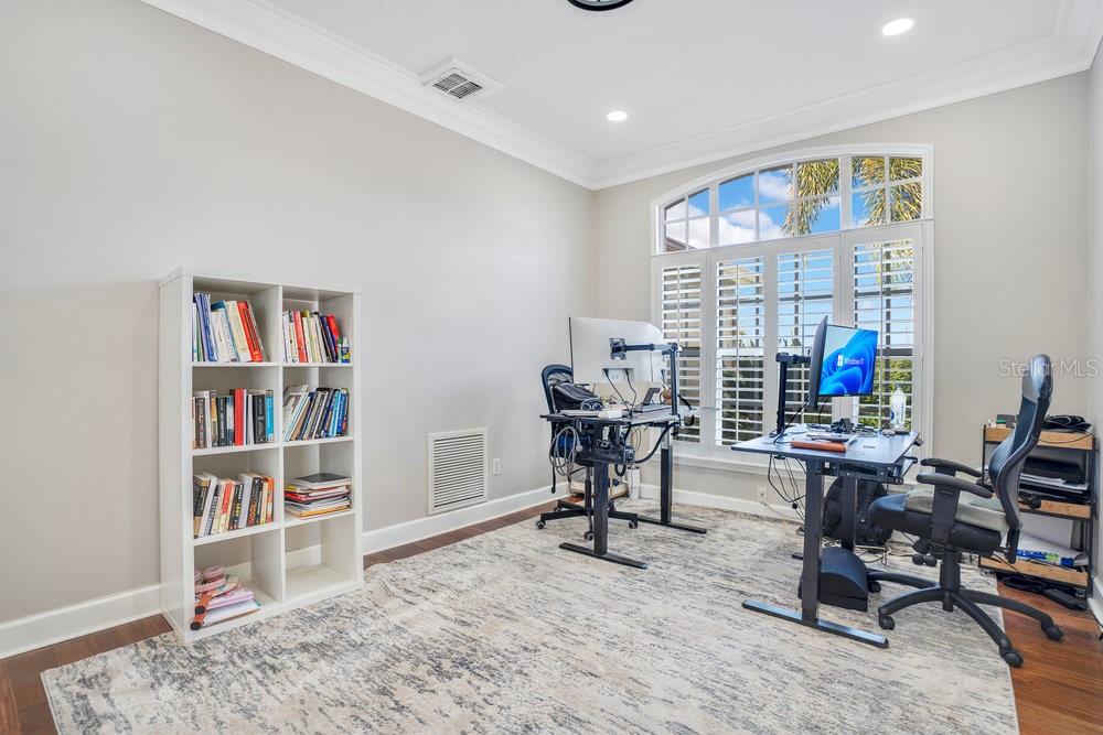 Image 25 of 46 For 8155 Canyon Lake Circle