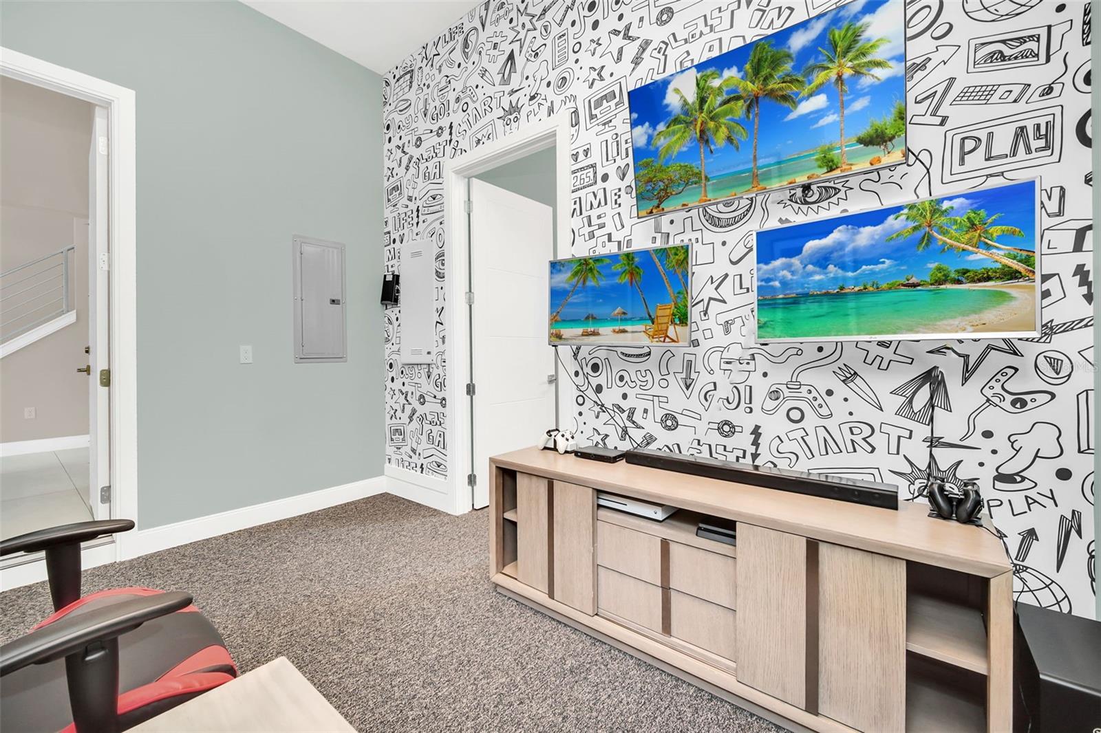 Image 73 of 76 For 885 Desert Mountain Court