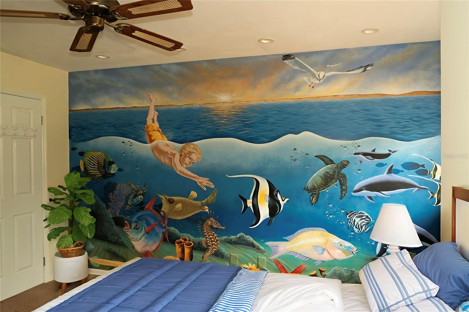 Image 16 of 23 For 829 Beach Street