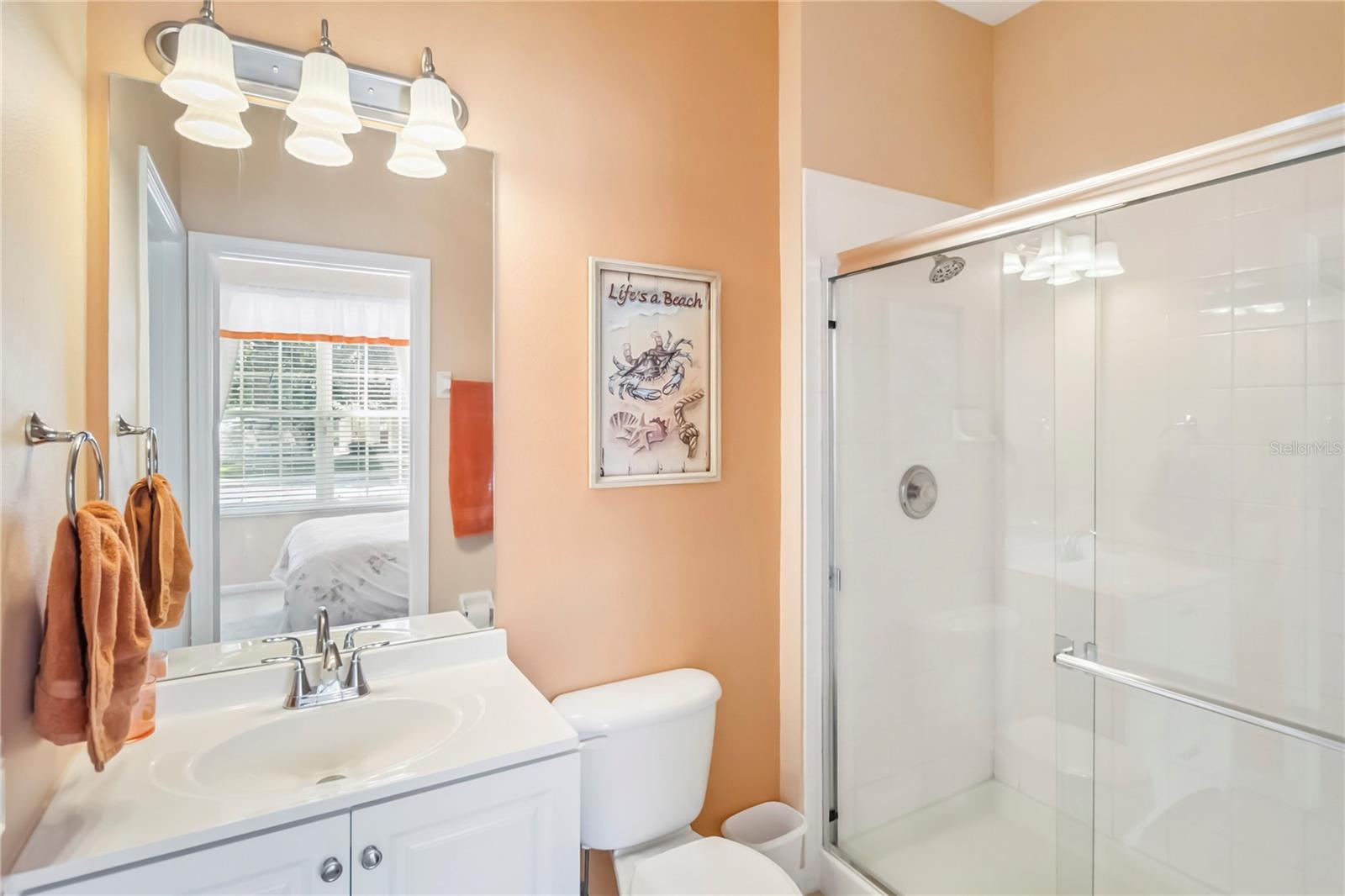 Image 11 of 31 For 2382 Silver Palm Drive E