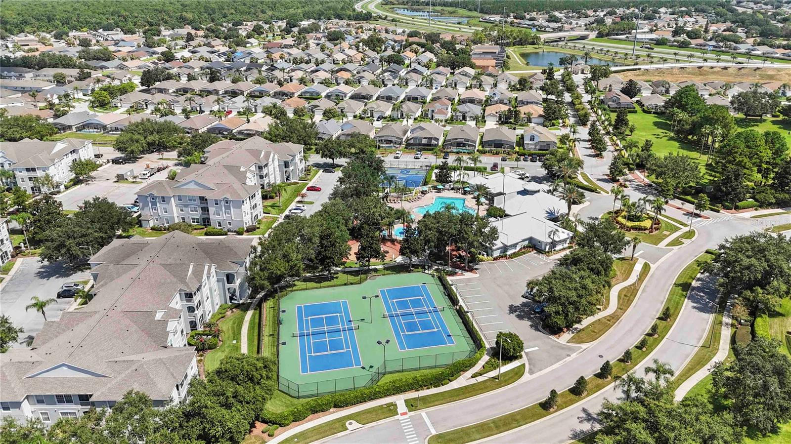 Image 23 of 31 For 2382 Silver Palm Drive E