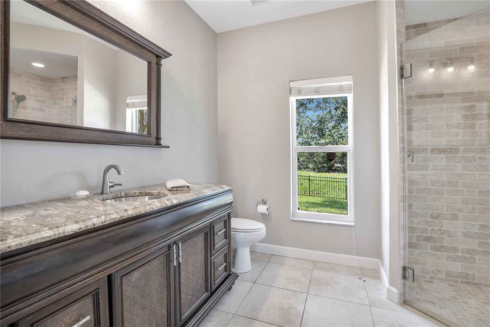 Image 34 of 58 For 7135 Horizon Circle