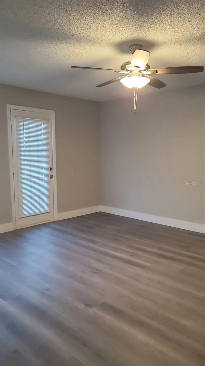 Image 4 of 25 For 4400 Thornbriar Lane A103