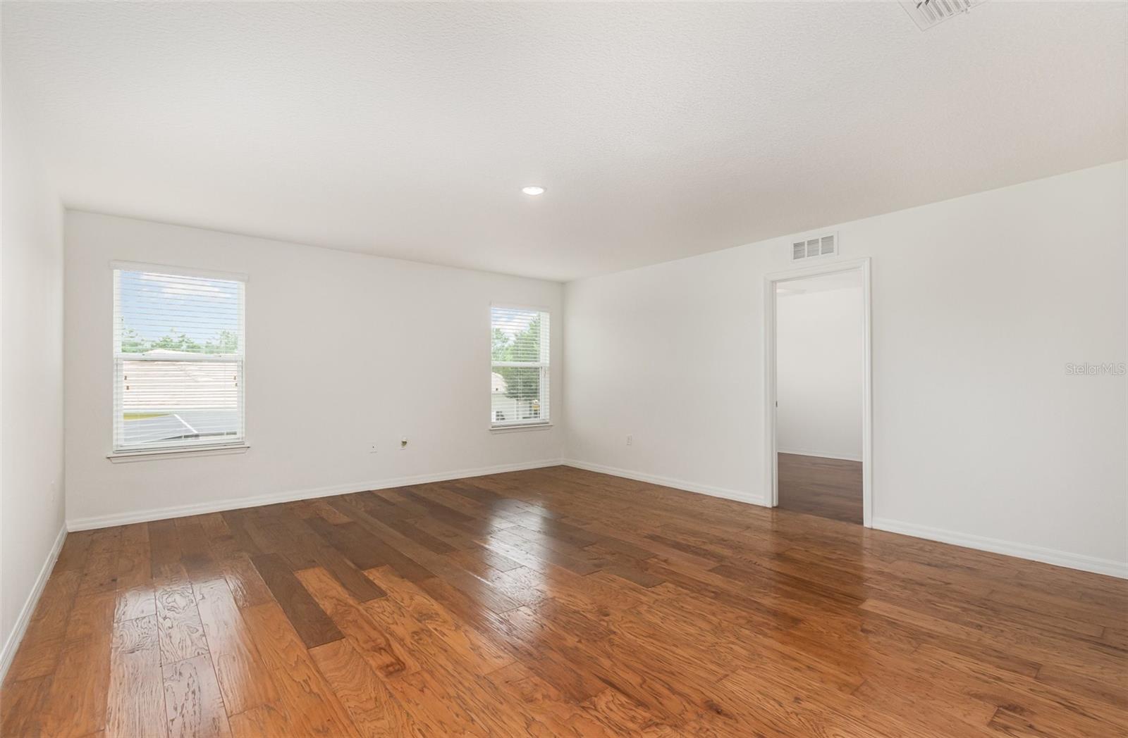 Image 16 of 35 For 9026 Paolos Place
