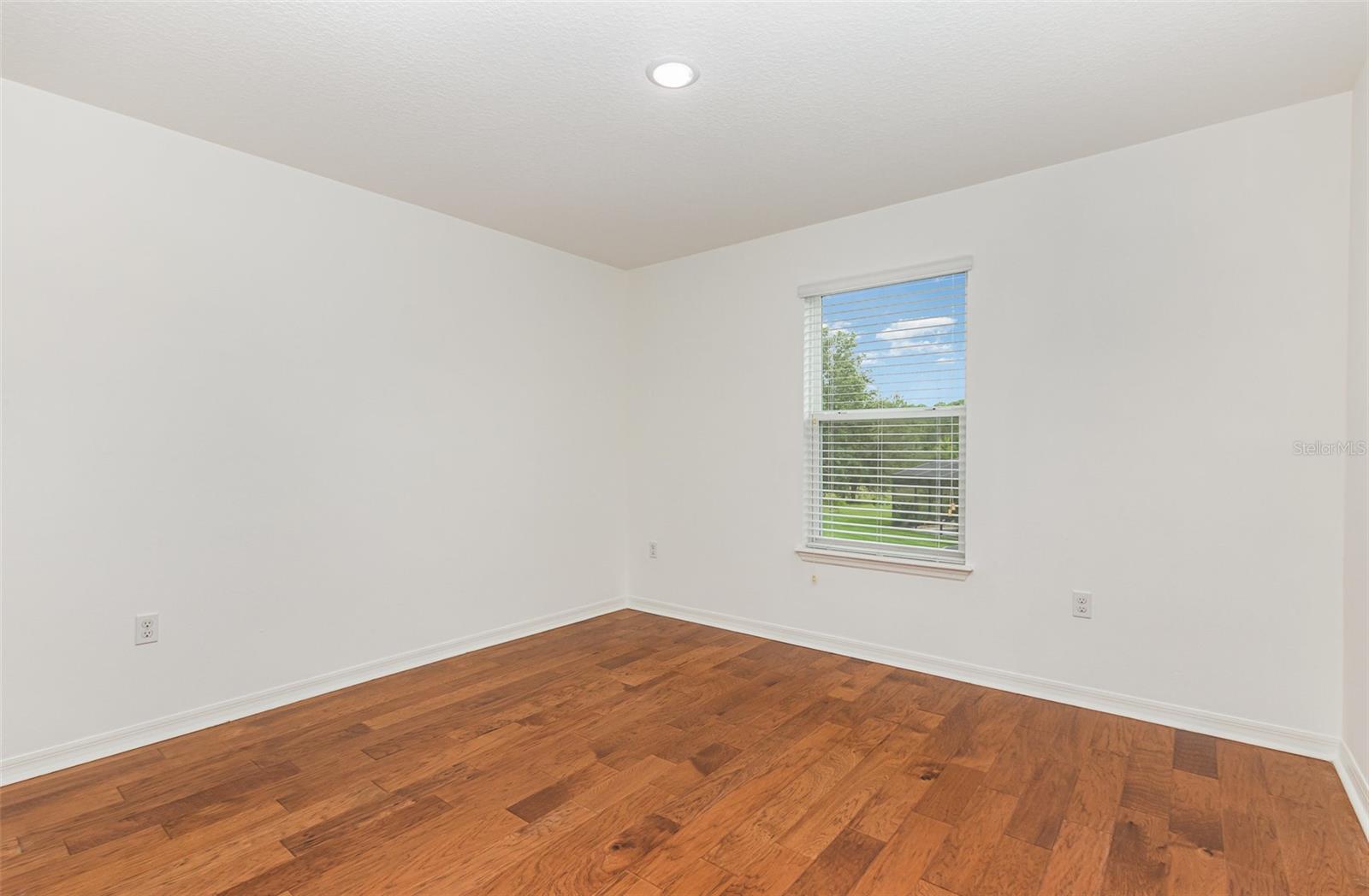 Image 18 of 35 For 9026 Paolos Place