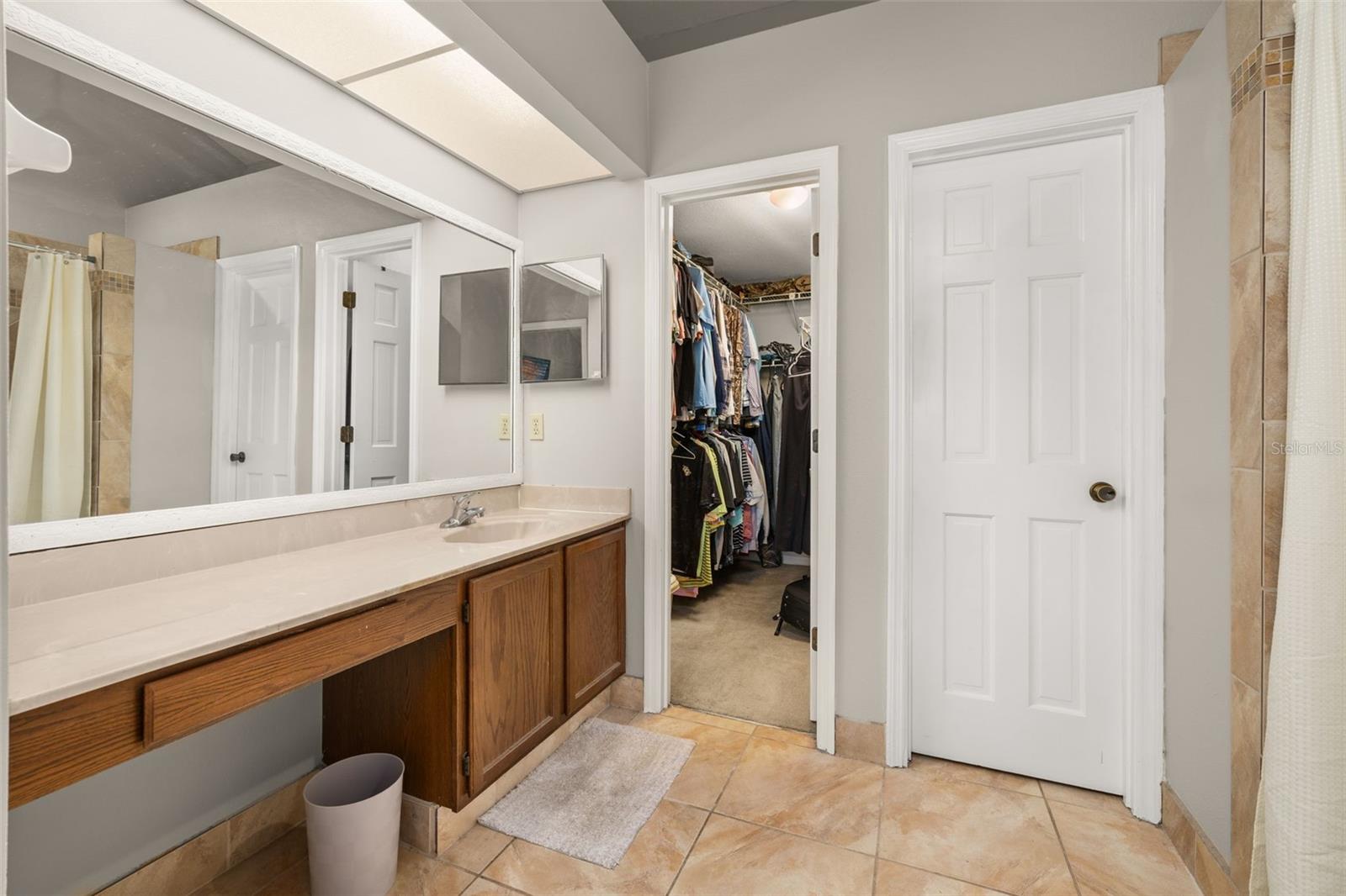 Image 29 of 73 For 2259 Doulton Drive