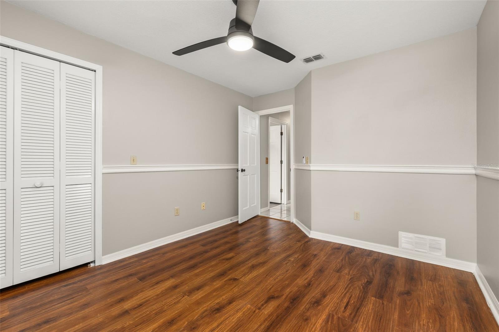 Image 37 of 73 For 2259 Doulton Drive