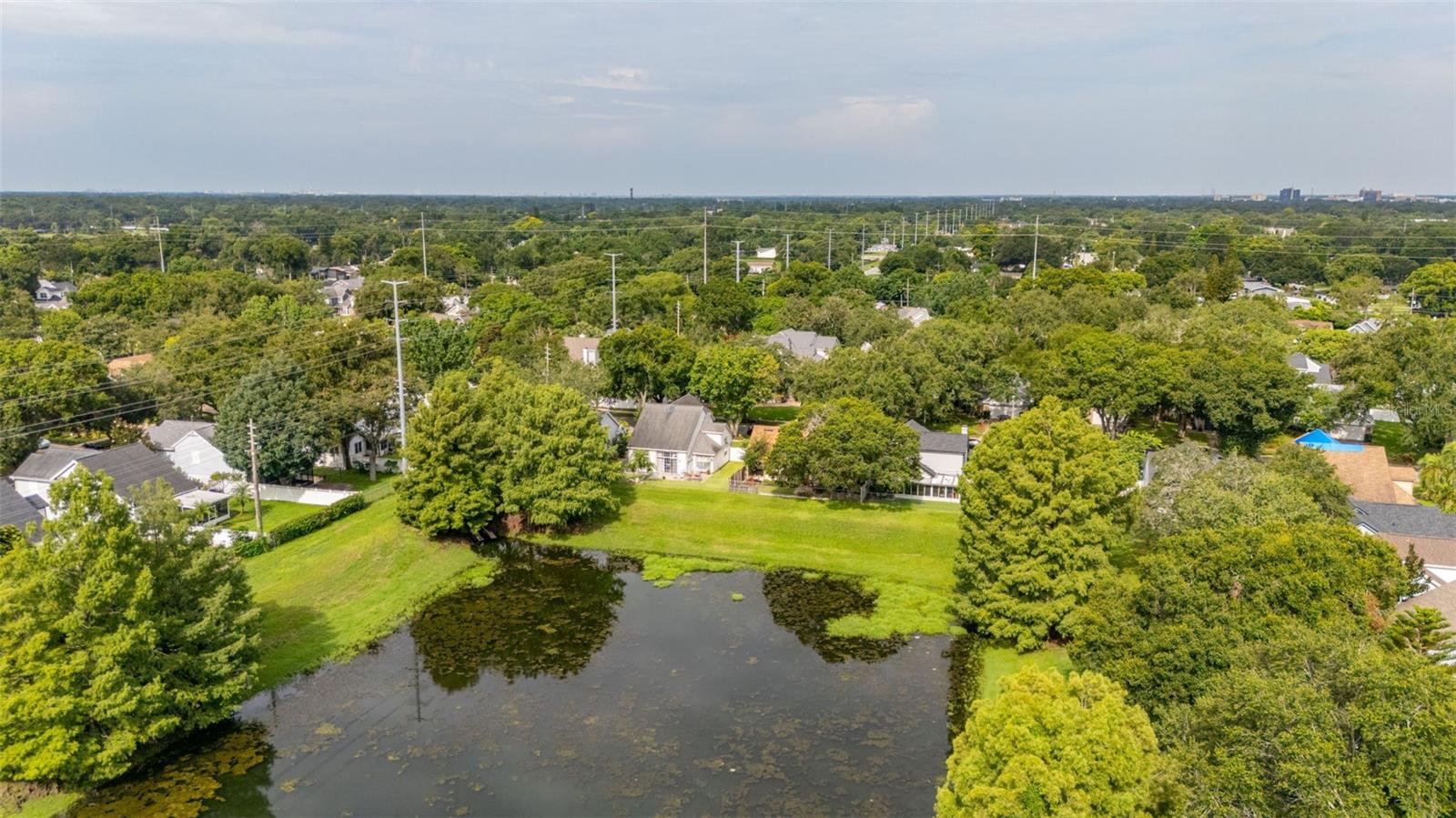 Image 50 of 73 For 2259 Doulton Drive