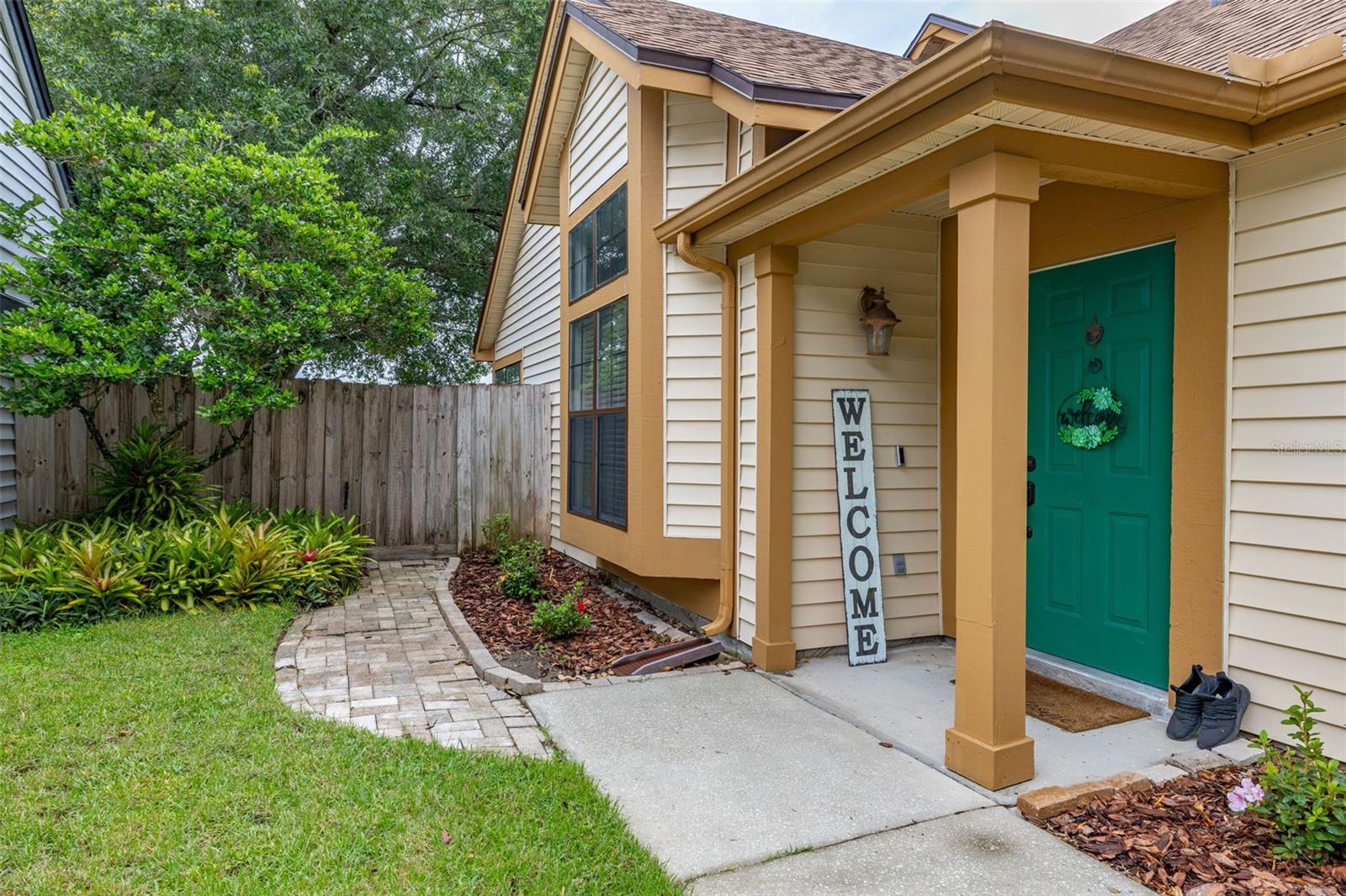 Image 8 of 73 For 2259 Doulton Drive