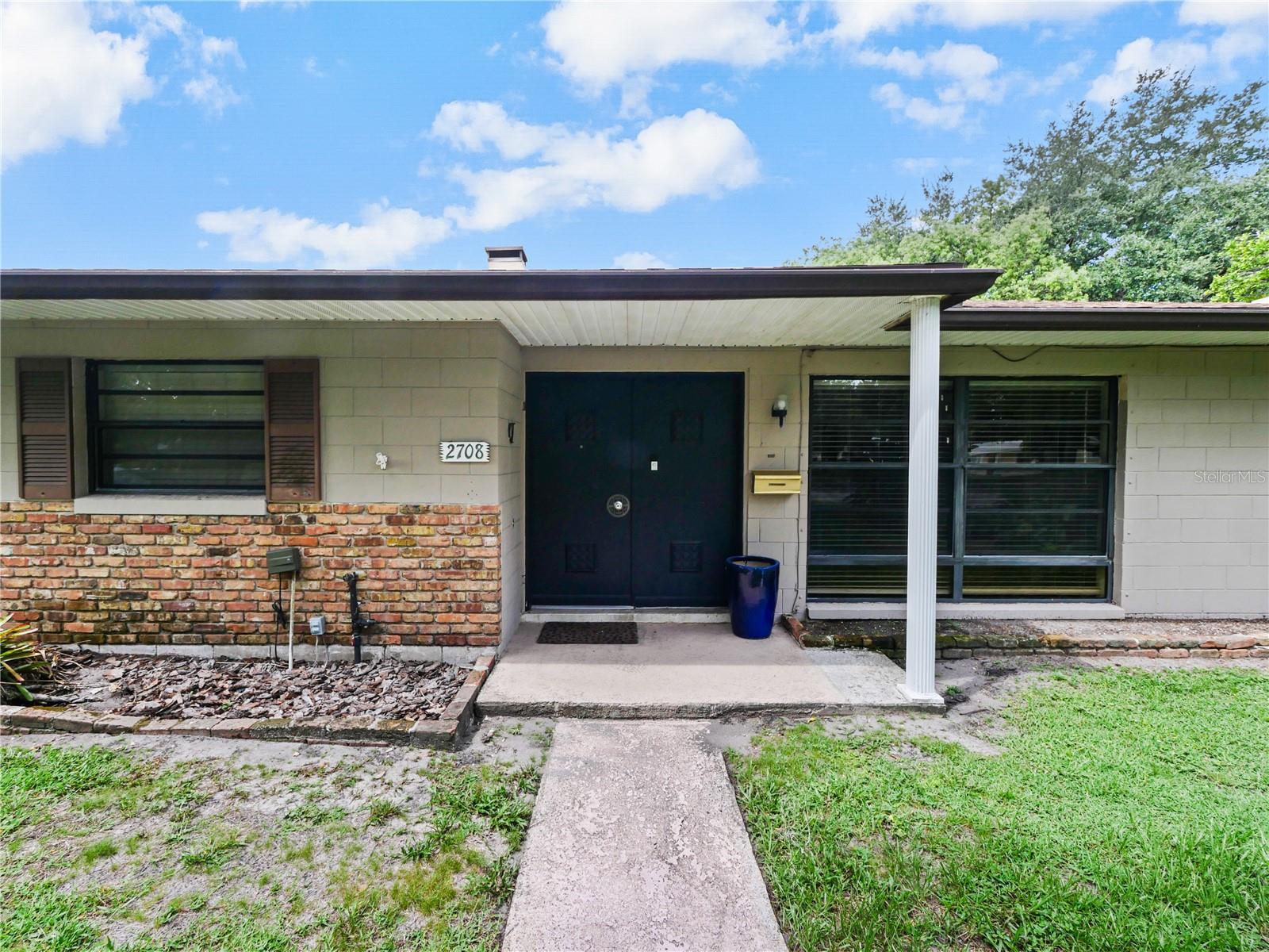 Image 3 of 38 For 2708 Lion Heart Road