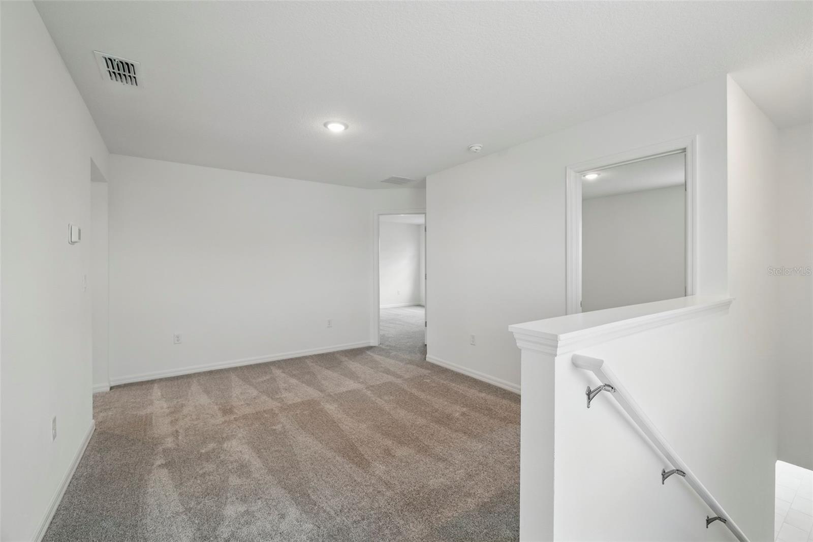 Image 7 of 14 For 27476 Black Kite Avenue