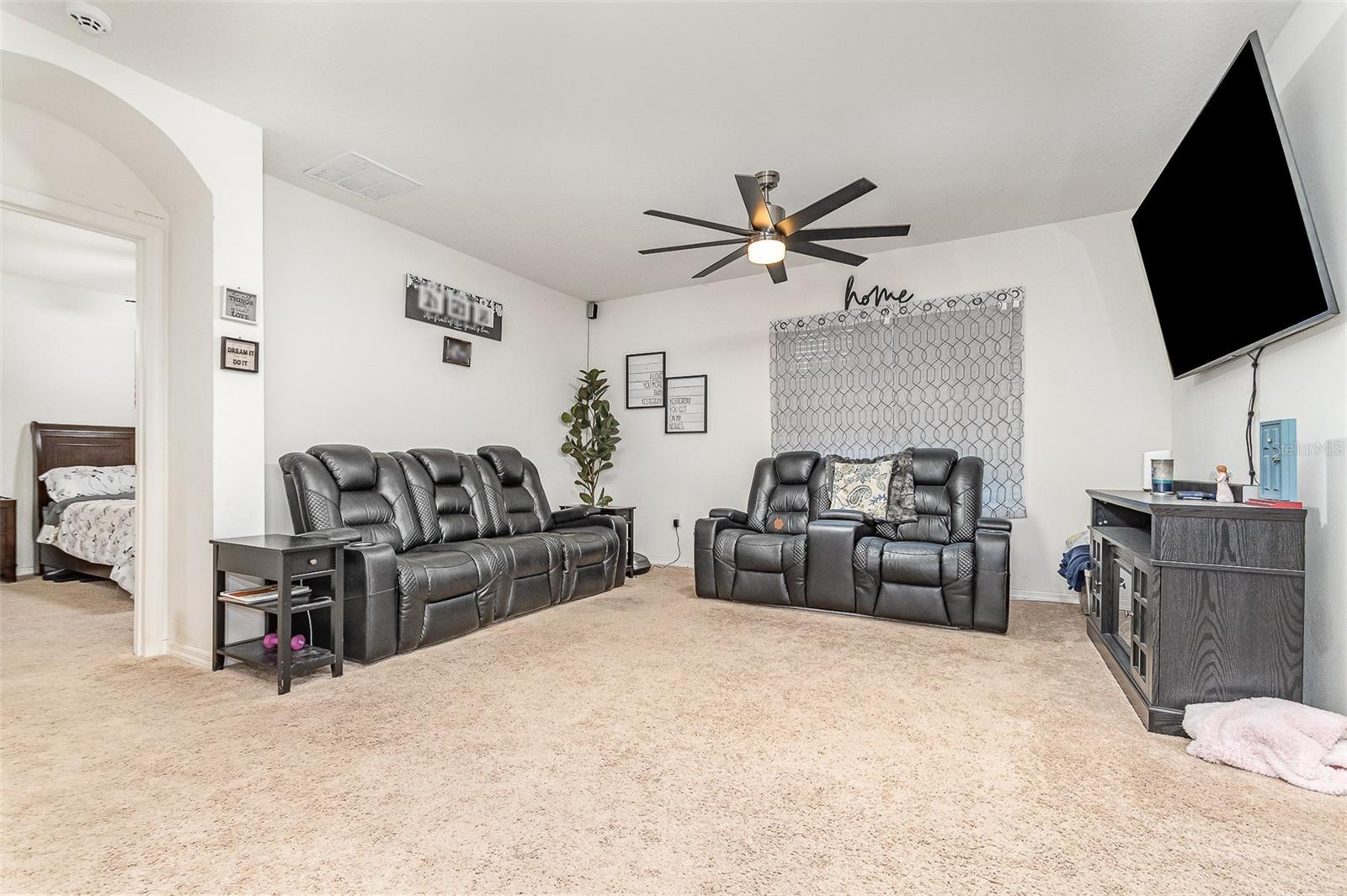 Image 7 of 30 For 35111 Sweet Leaf Lane