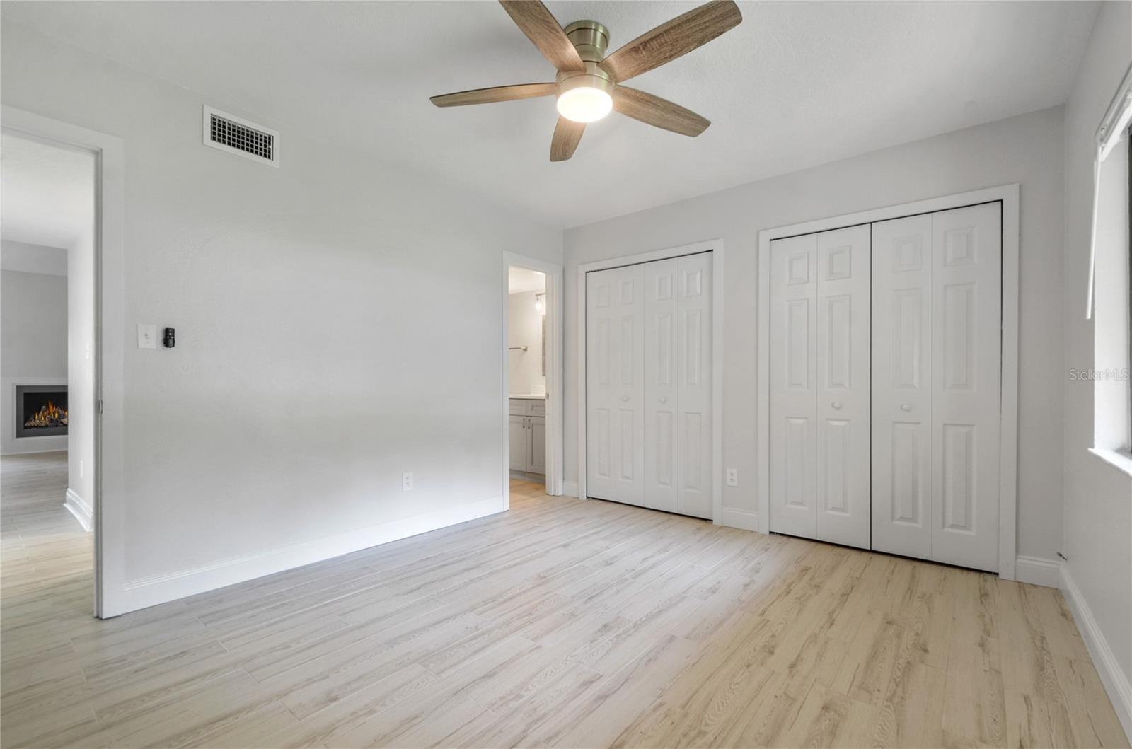 Image 10 of 14 For 697 Belflower Place