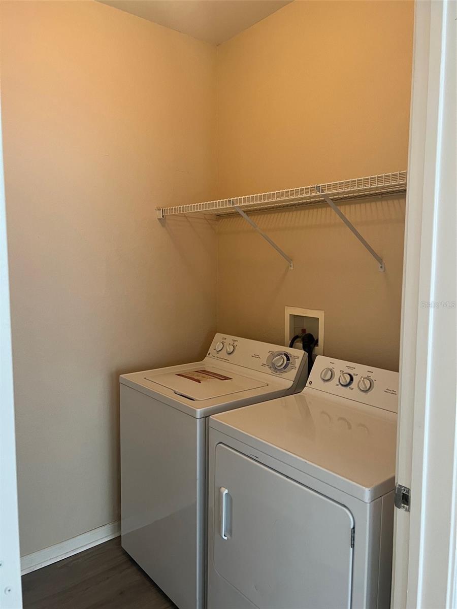 Image 8 of 16 For 860 Orange Avenue 429