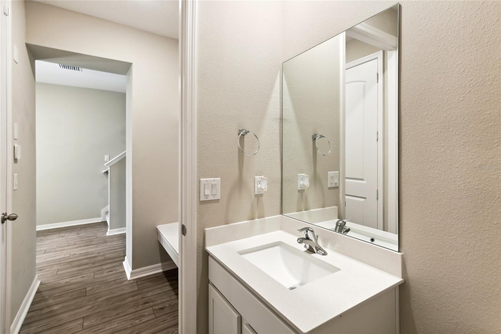 Image 15 of 50 For 11208 Cay Spruce Way