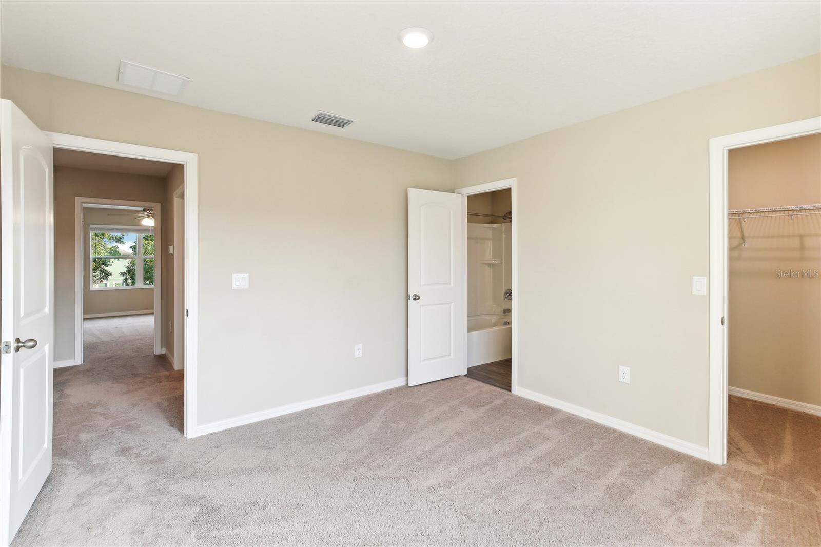 Image 34 of 50 For 11208 Cay Spruce Way