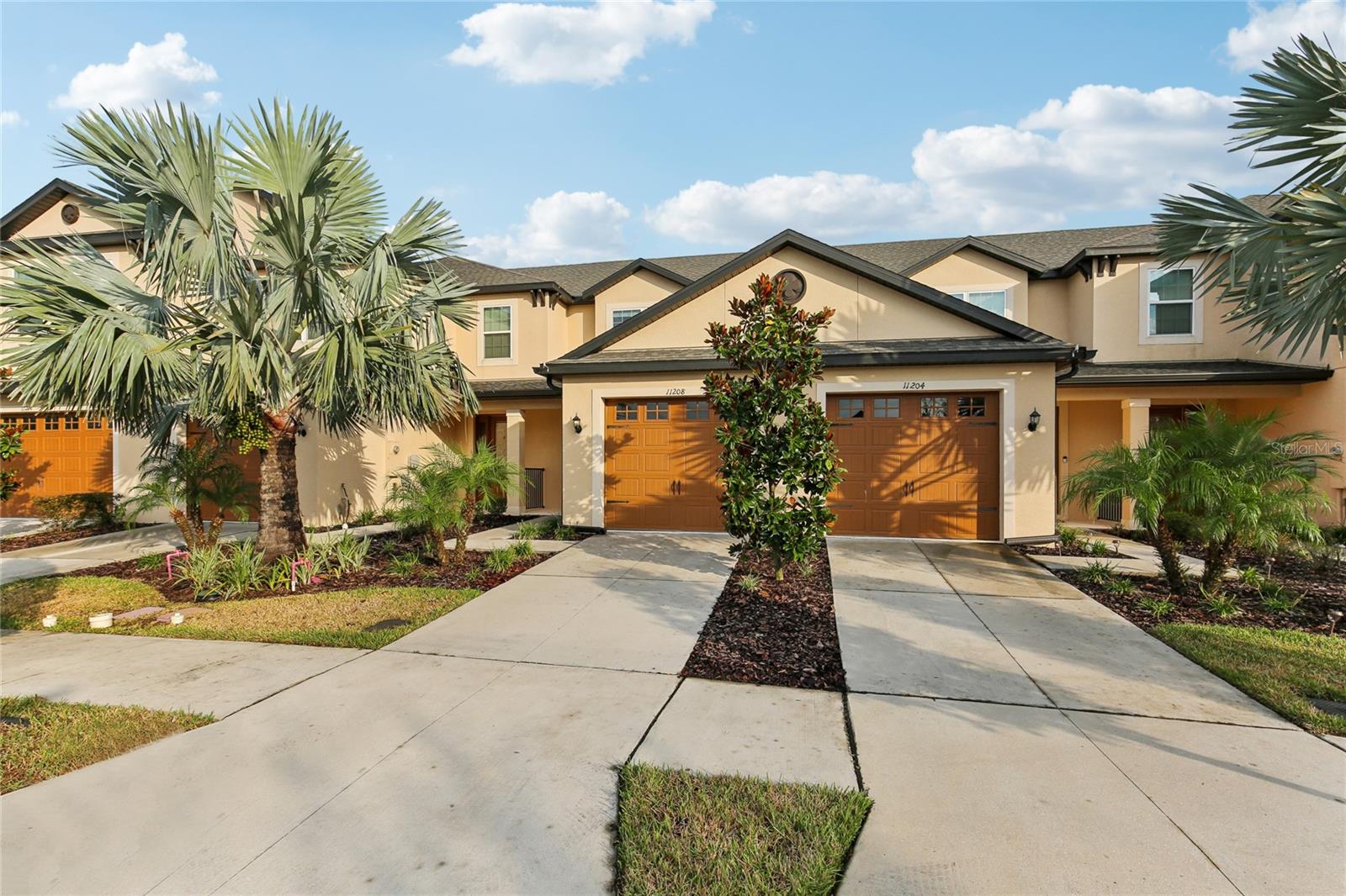 Image 4 of 50 For 11208 Cay Spruce Way