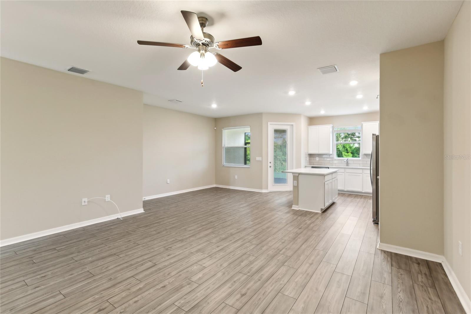 Image 9 of 50 For 11208 Cay Spruce Way