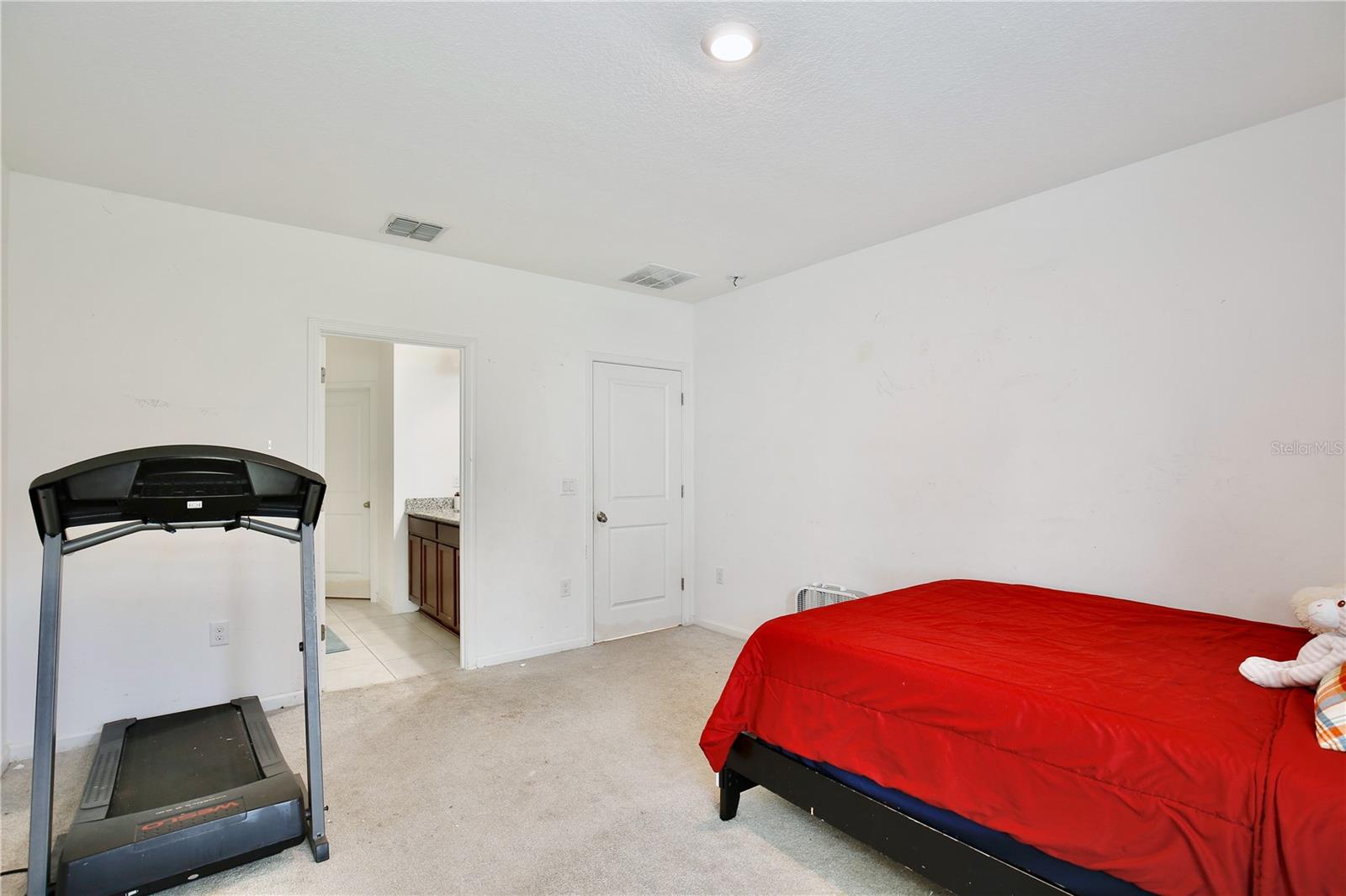 Image 12 of 25 For 490 Taft Drive
