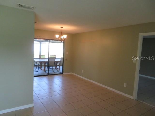 Image 31 of 84 For 839 Rosemere Circle