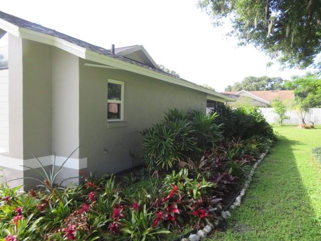 Image 80 of 84 For 839 Rosemere Circle