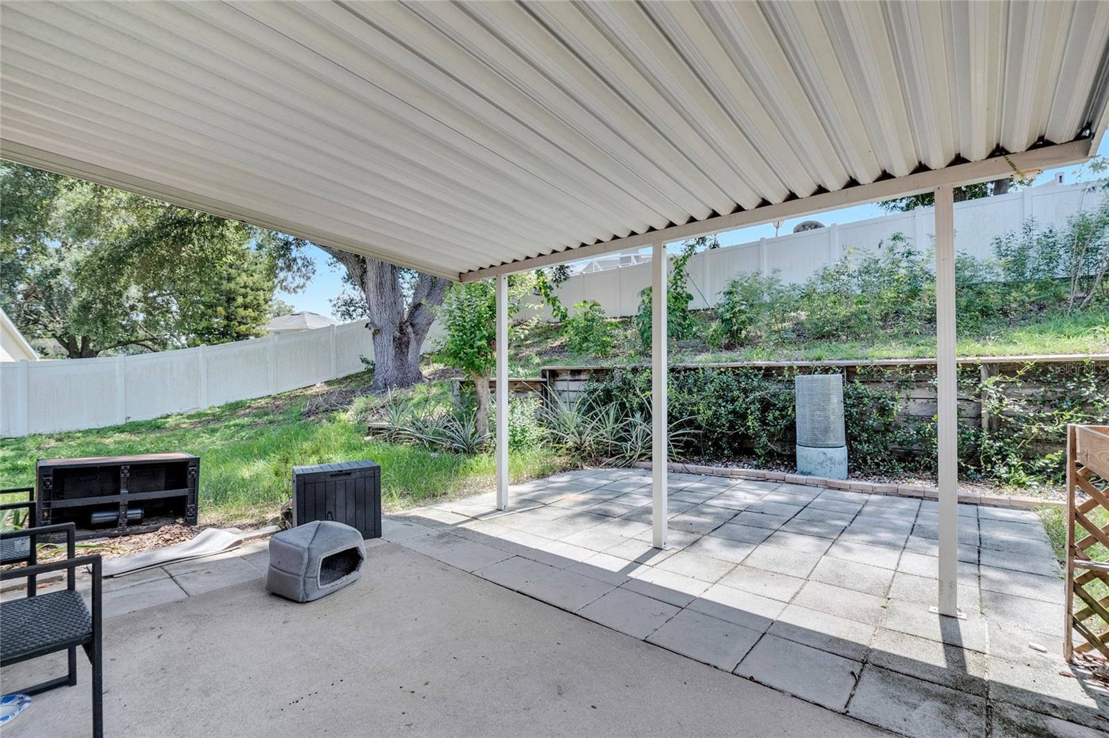 Image 14 of 17 For 6215 Brookhill Circle