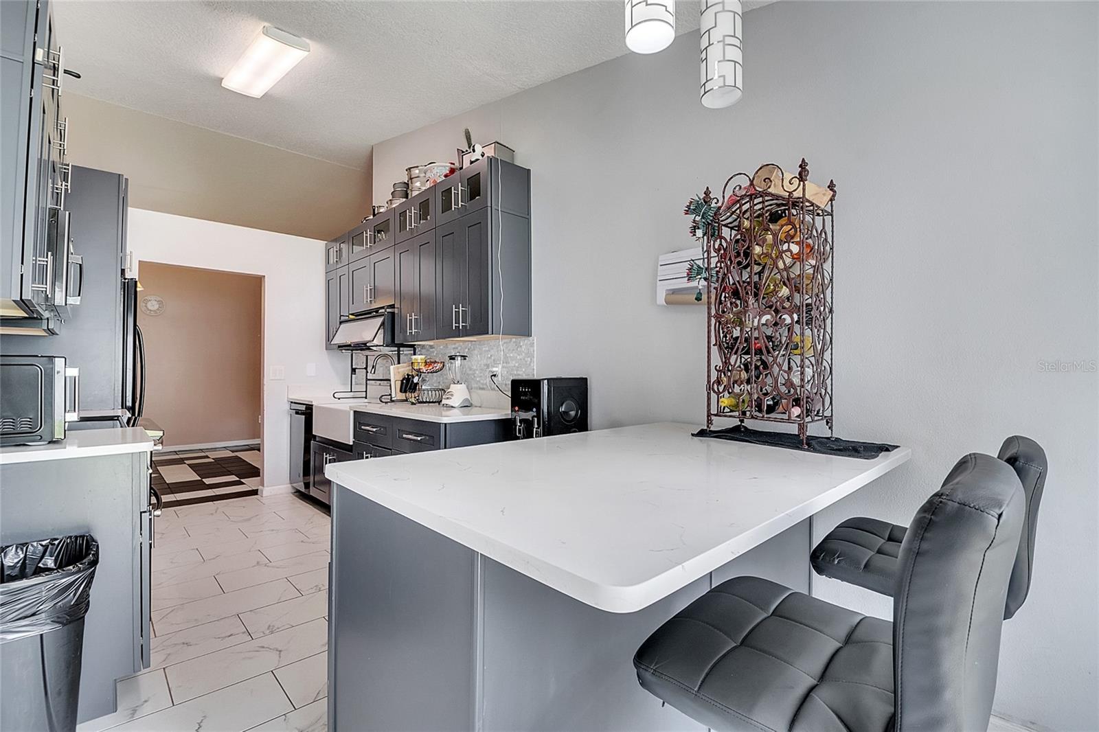 Image 8 of 17 For 6215 Brookhill Circle