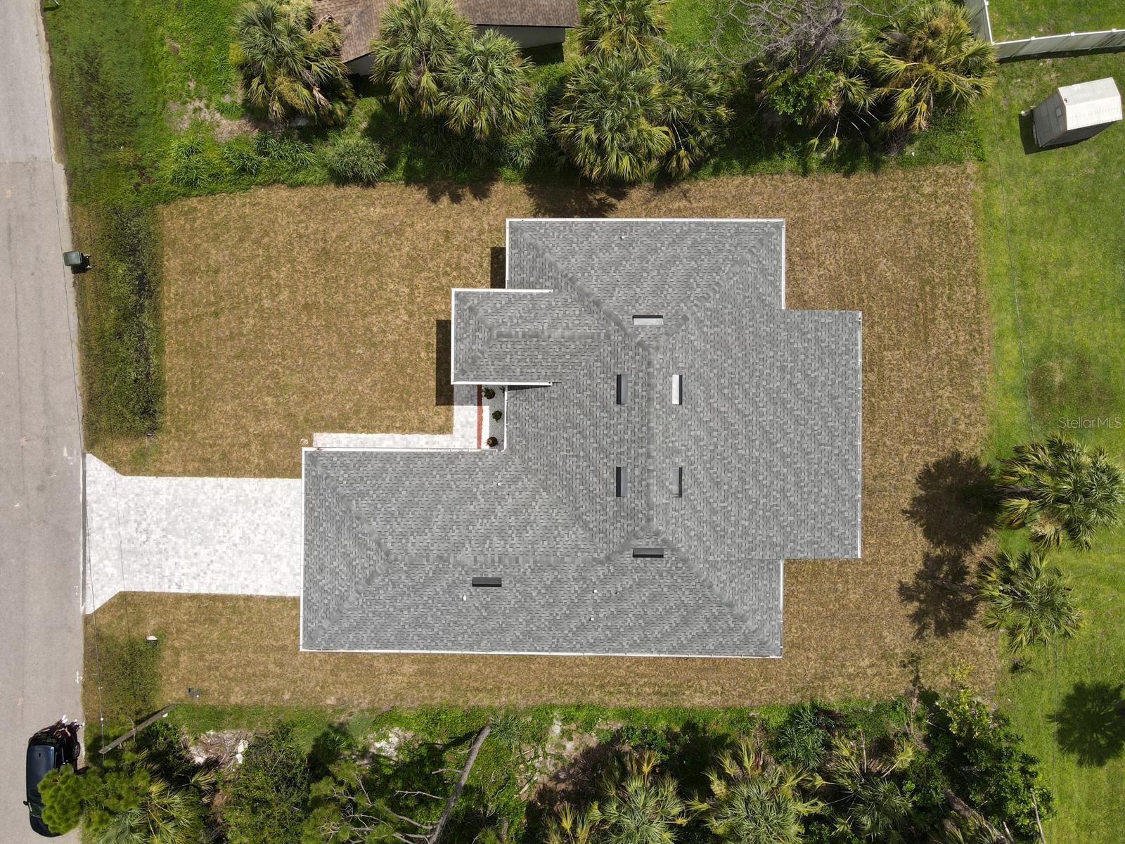 Image 4 of 32 For 1177 Petronia Street