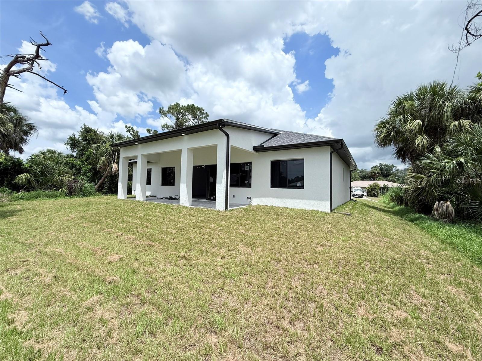 Image 5 of 32 For 1177 Petronia Street