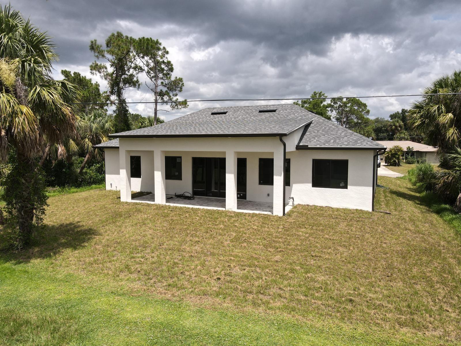 Image 8 of 32 For 1177 Petronia Street