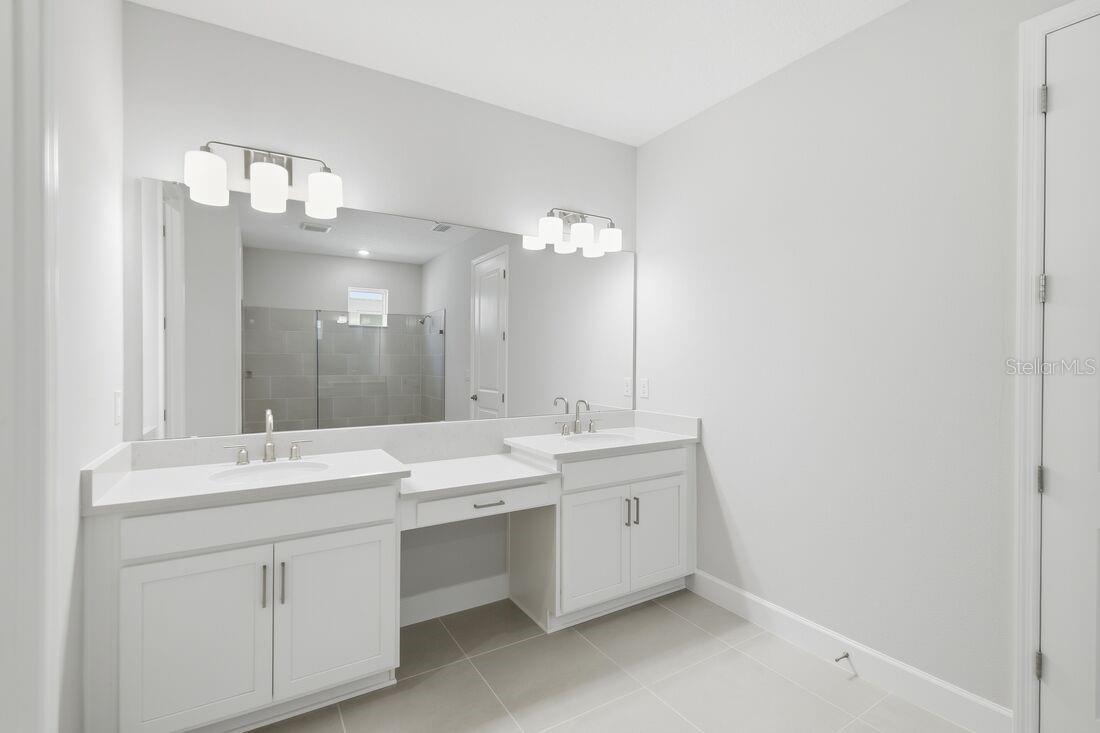 Image 13 of 43 For 12886 Harvest Rain Avenue