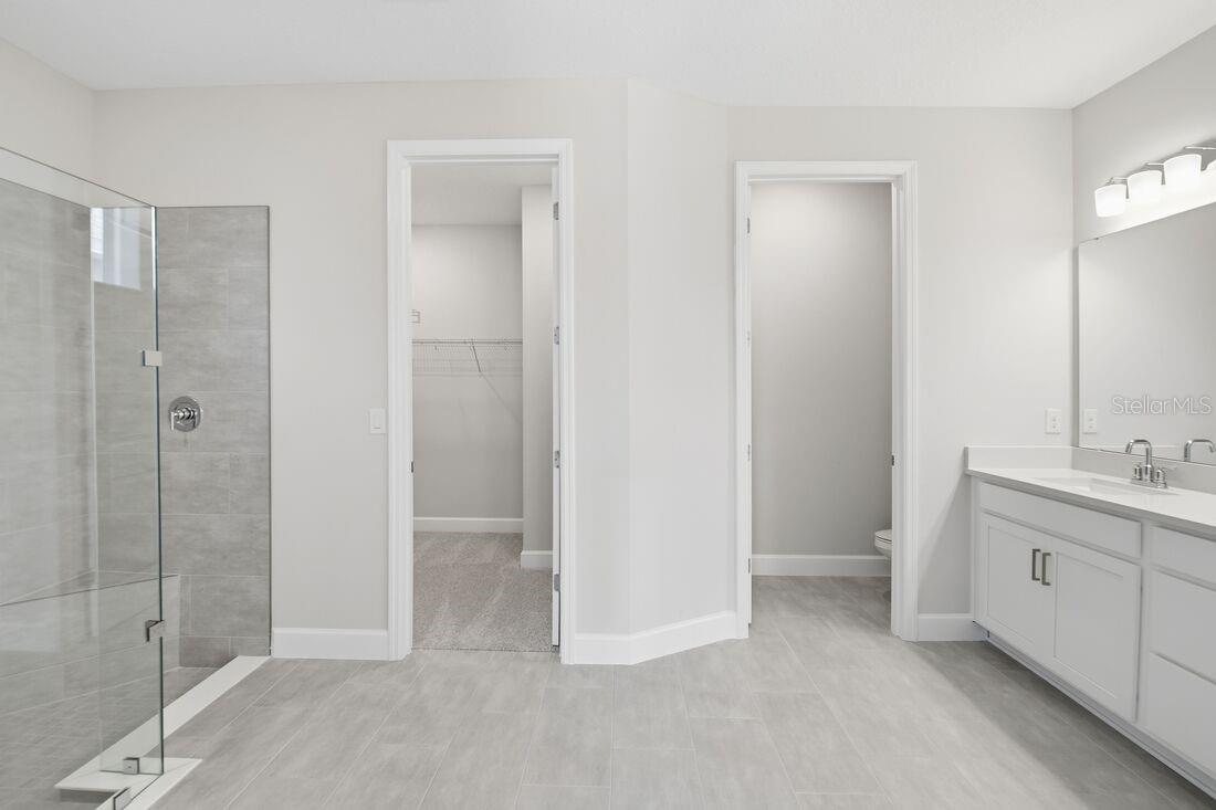 Image 15 of 43 For 12886 Harvest Rain Avenue